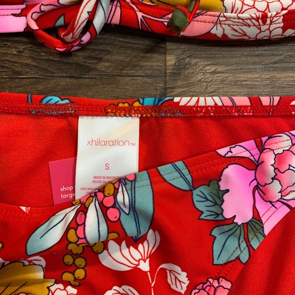 Floral Bikini - Picture 5 of 6